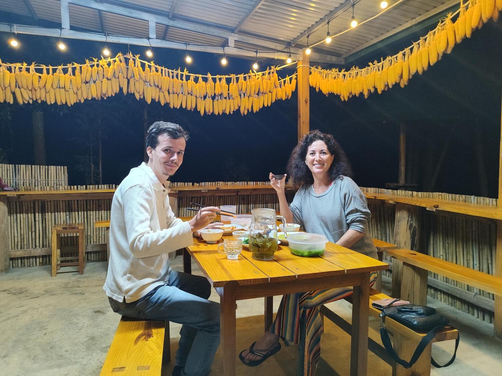 Mu Cang Chai Homestay & Trekking Buitenkant foto